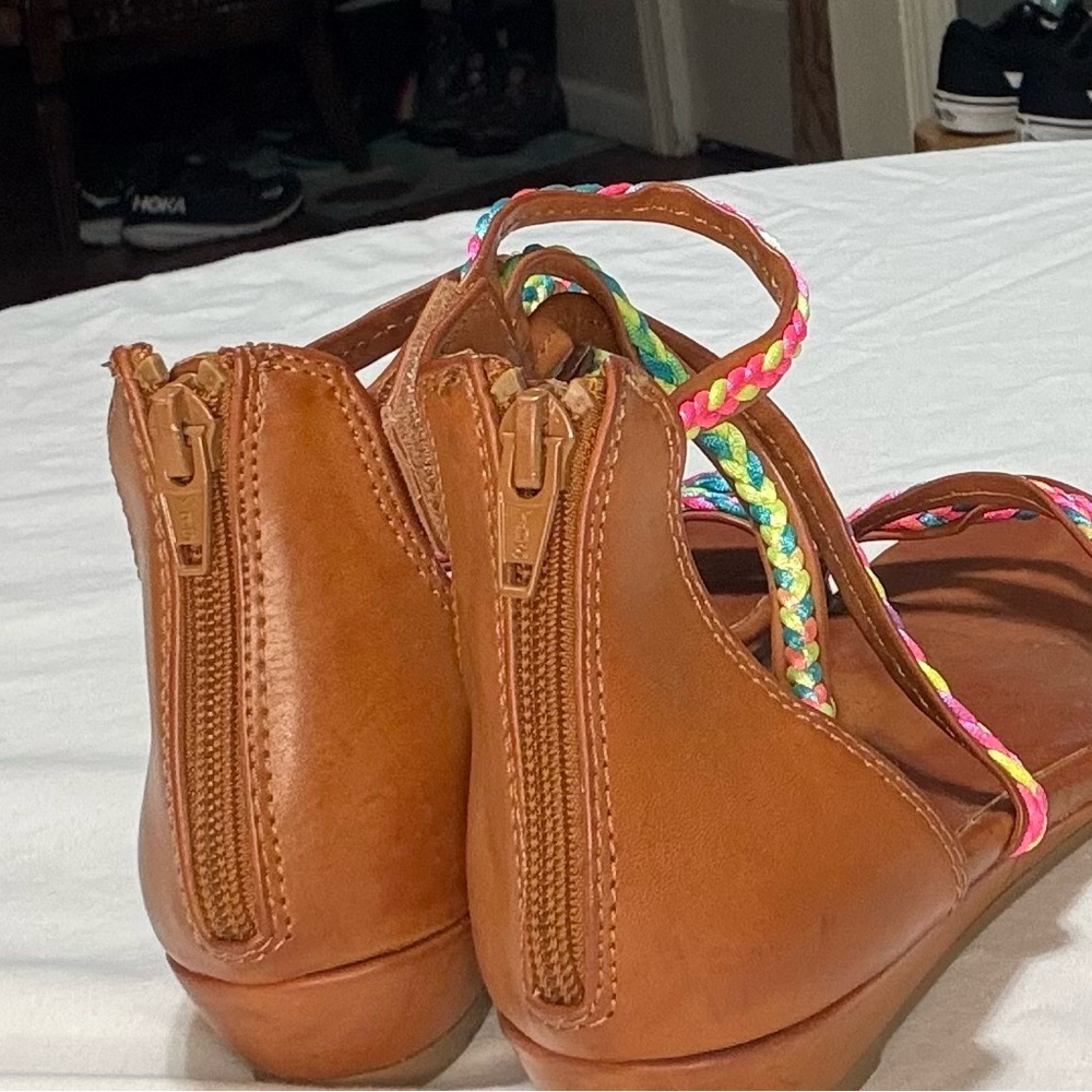 Arizona Jean Company Women's Multicolor Braided Sandals. Brand new never… - Picture 4 of 6